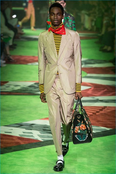 gucci 2017 mens|Gucci fashion show 2017.